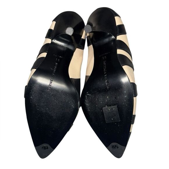 AUTHENTIC BOTTEGA VENETA leather ivory & black POINTED TOE pointed pumps size 38 - Picture 8 of 10